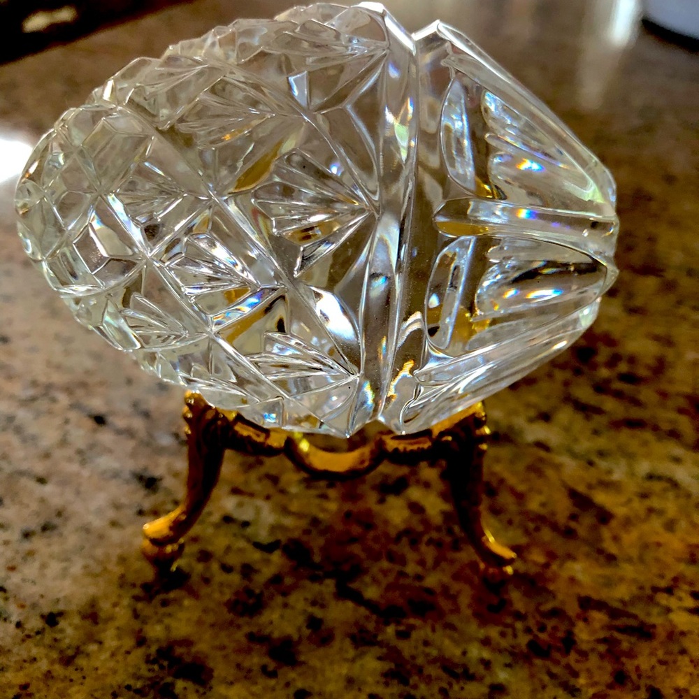Sawarski crystal collector egg